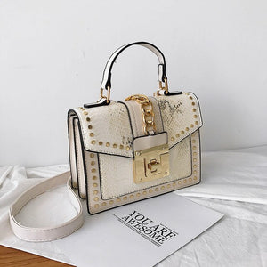 PALAZZO JOLI Buckle Bag™