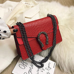 PALAZZO ROUGE Shoulder Bag™