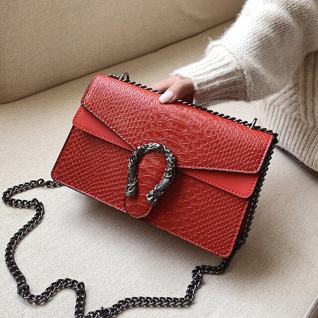 PALAZZO ROUGE Shoulder Bag™